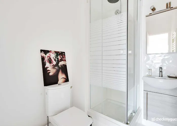 Charming - 2p - Near Convention Апартаменты *